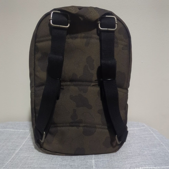 Carhartt Zip Duck Camo Water Repellent Adjustable Strap Mini Backpack - Picture 3 of 14